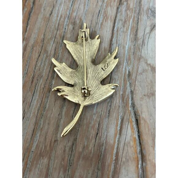 Vintage Signed Liz Claiborne Enamel Rhinestones Fall Autumn Leaf Pin Brooch - Picture 2 of 4